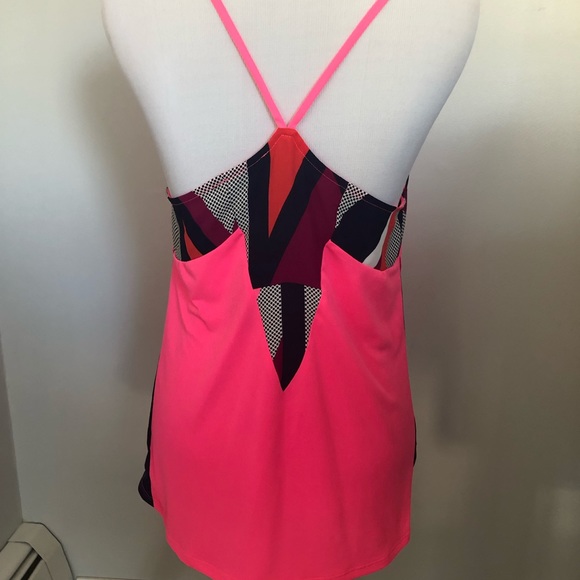 Express Multicolor dressy top - Picture 2 of 3